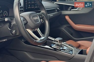 Седан Audi A4 2021 в Києві