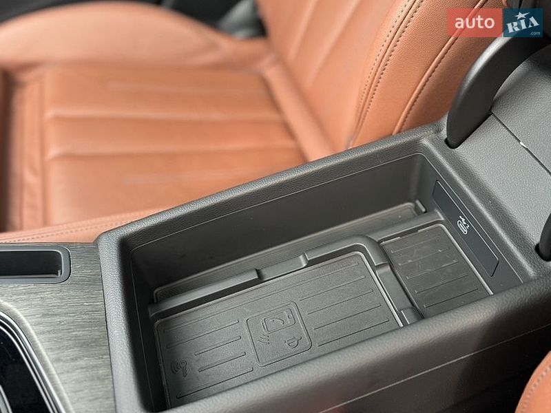 Седан Audi A4 2021 в Києві