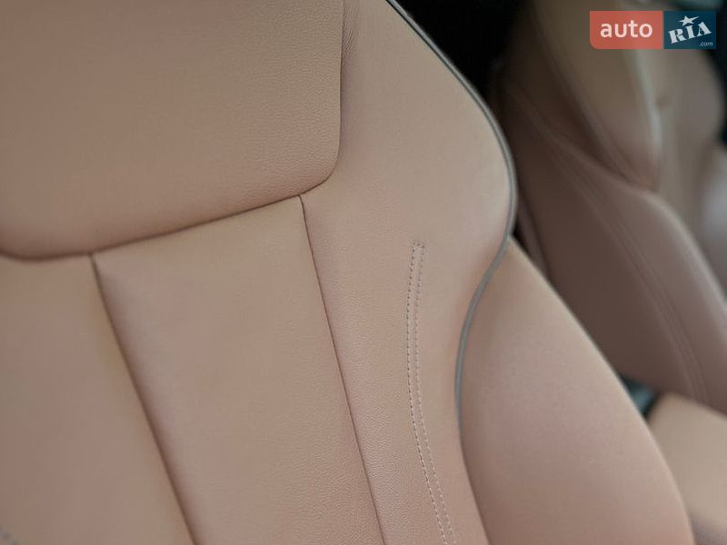 Седан Audi A4 2021 в Києві