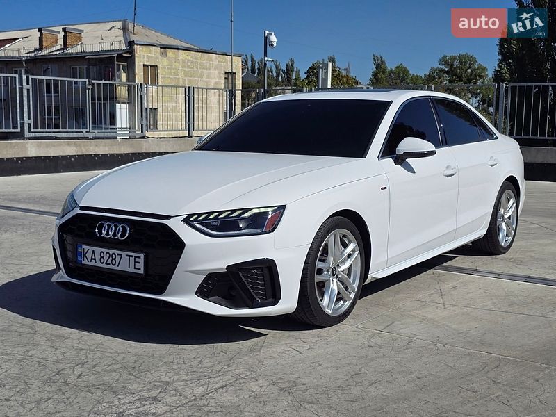 Audi A4 2022