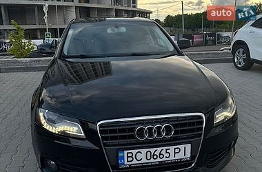 Седан Audi A4 2011 в Львові