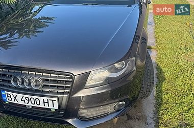Седан Audi A4 2010 в Шрамковке