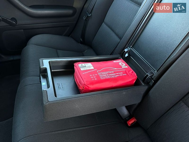 Універсал Audi A4 2005 в Вінниці