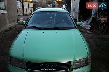 Универсал Audi A4 1996 в Киеве