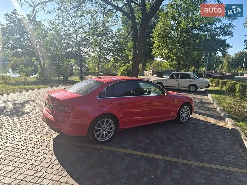 Audi A4 2015
