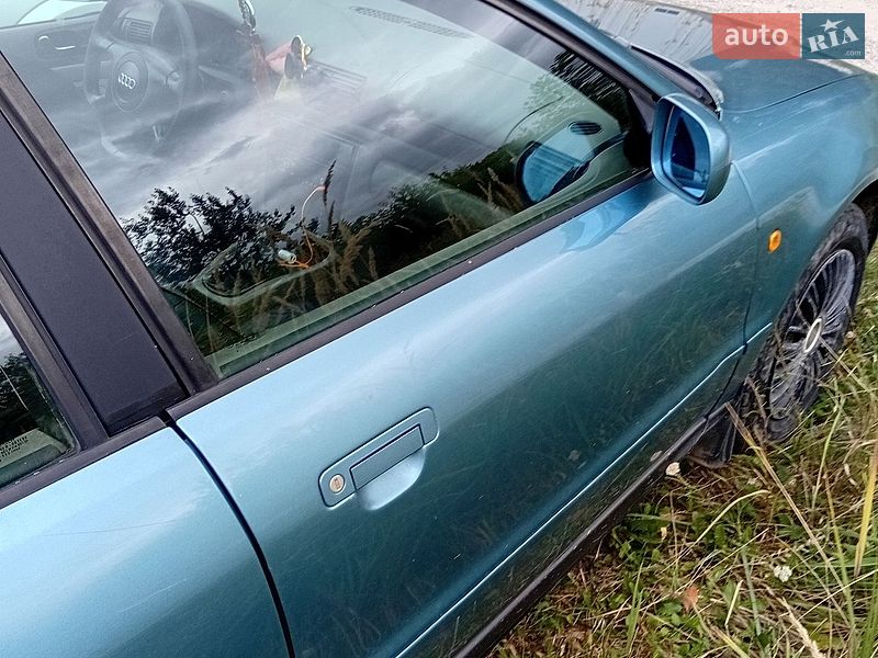 Седан Audi A4 1999 в Самборі фото 10 Седан Audi A4 1999 в Самборі