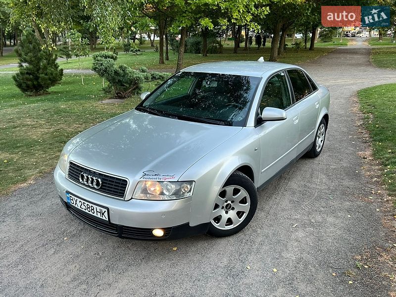 Седан Audi A4 2002 в Хмельницком