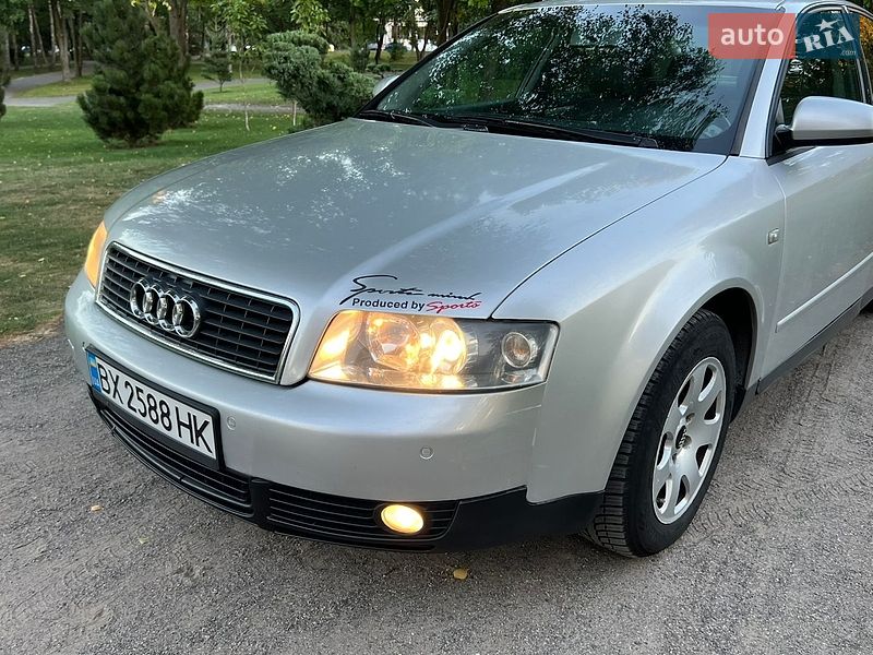 Седан Audi A4 2002 в Хмельницком