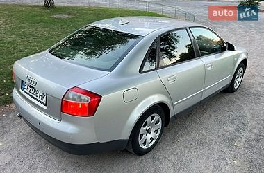 Седан Audi A4 2002 в Хмельницком