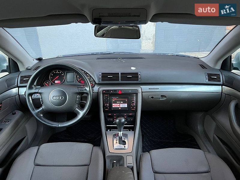 Седан Audi A4 2002 в Хмельницком