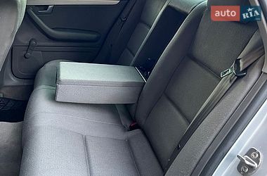 Седан Audi A4 2002 в Хмельницком