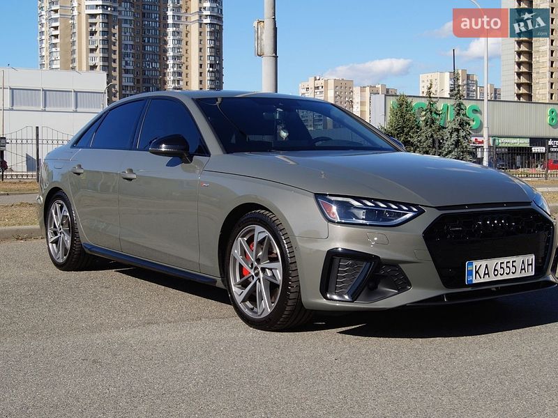 Audi A4 2023