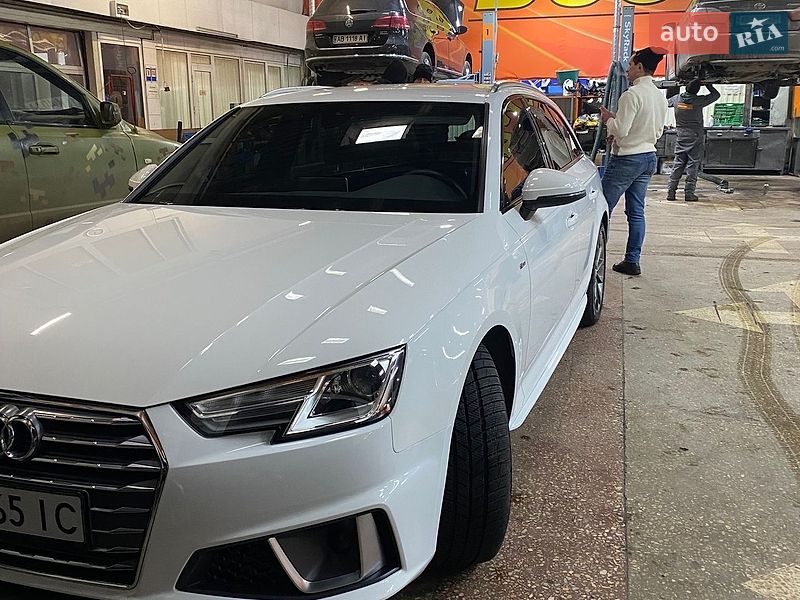 Універсал Audi A4 2018 в Ямполі