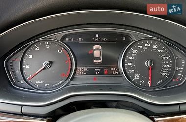 Седан Audi A4 2019 в Львове