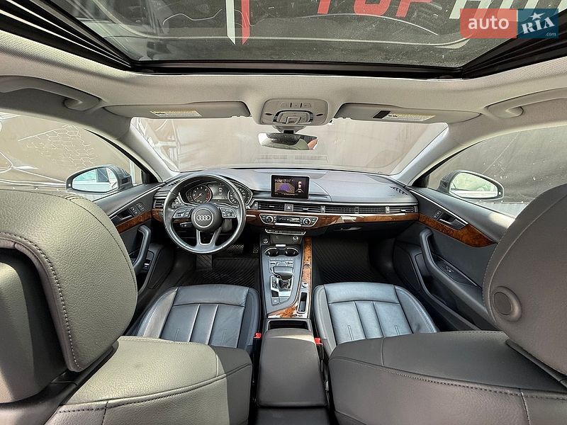 Седан Audi A4 2019 в Львове