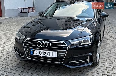 Седан Audi A4 2017 в Львове