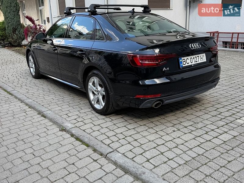 Седан Audi A4 2017 в Львове