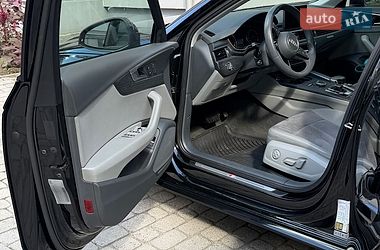 Седан Audi A4 2017 в Львове