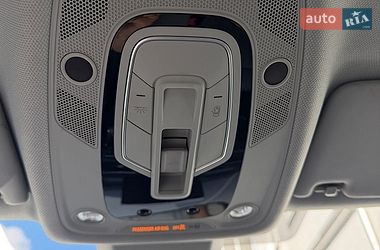 Седан Audi A4 2017 в Львове