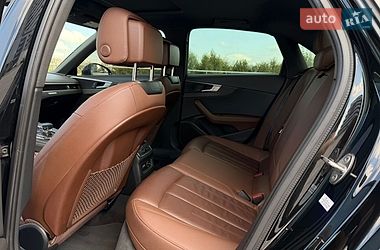 Седан Audi A4 2019 в Киеве