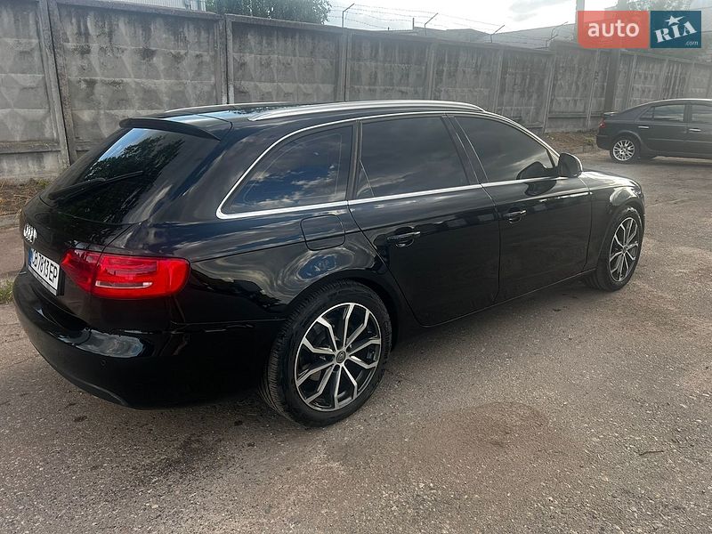 Универсал Audi A4 2008 в Чернигове