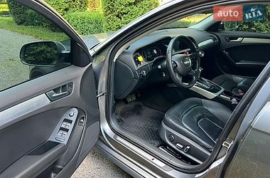 Седан Audi A4 2014 в Шумске
