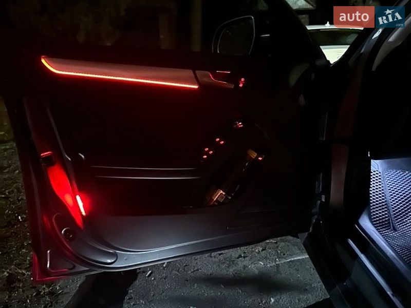 Седан Audi A4 2014 в Шумске