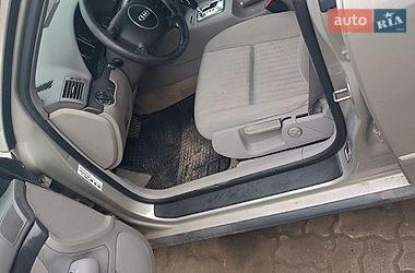 Універсал Audi A4 2003 в Калуші