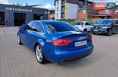 Седан Audi A4 2009 в Виннице