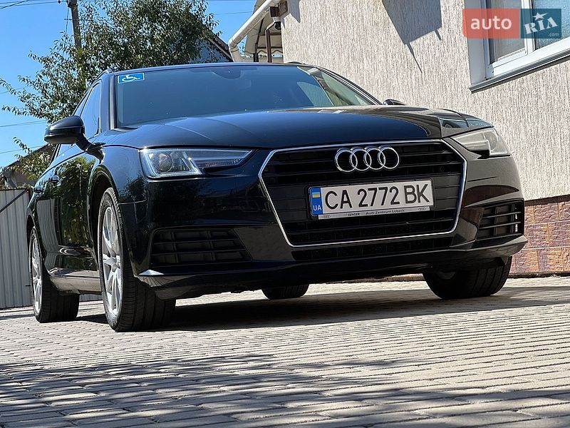 Универсал Audi A4 2018 в Христиновке
