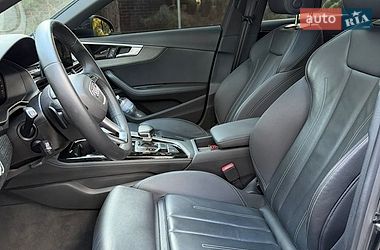 Седан Audi A4 2022 в Києві