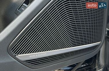 Седан Audi A4 2022 в Києві