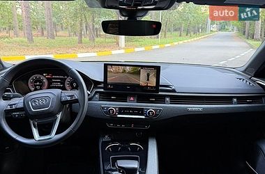 Седан Audi A4 2022 в Києві