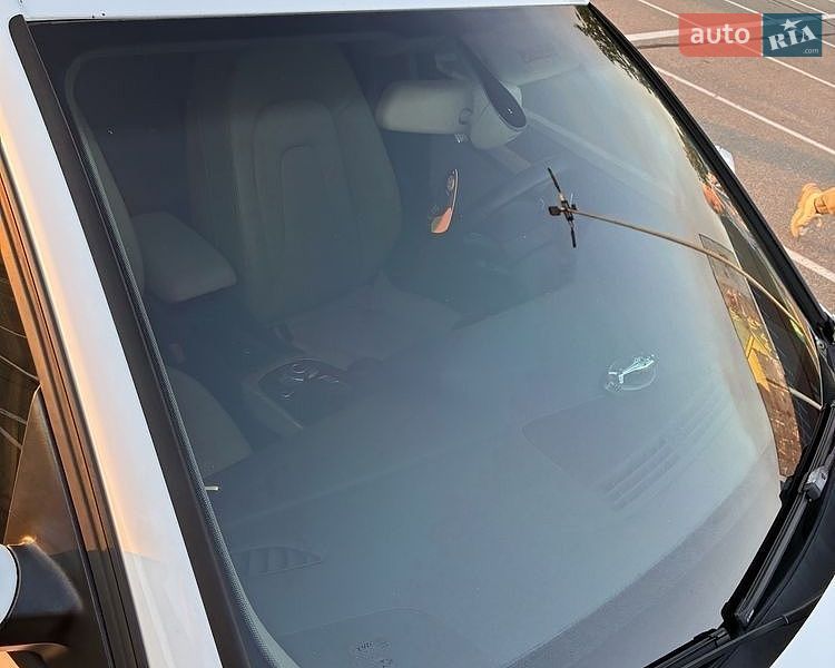Седан Audi A4 2013 в Борисполе