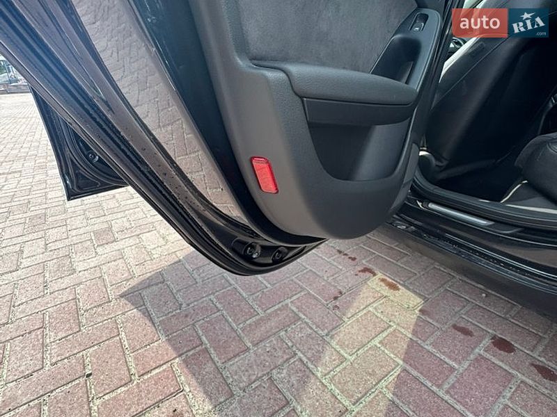 Седан Audi A4 2009 в Ровно