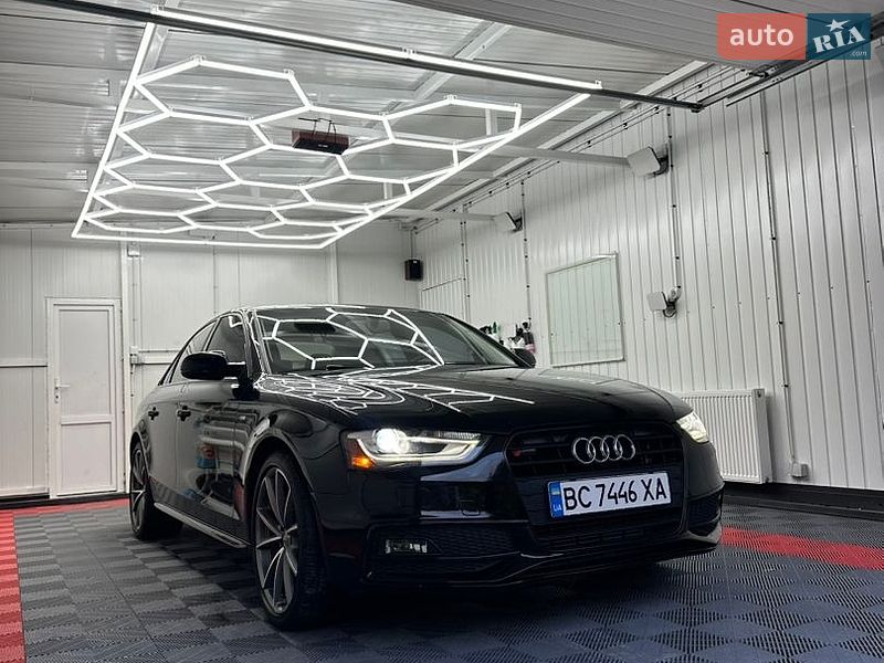 Audi A4 2015