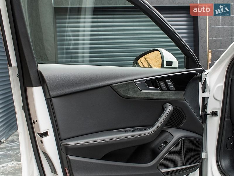 Седан Audi A4 2022 в Києві фото 21 Седан Audi A4 2022 в Києві