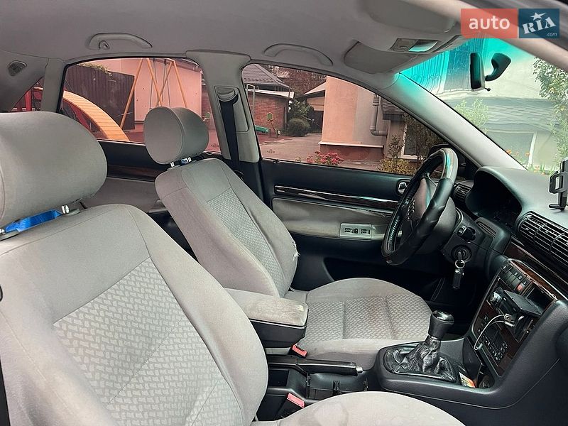 Седан Audi A4 1997 в Вінниці