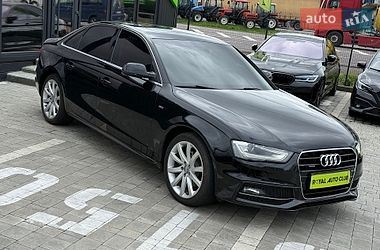 Седан Audi A4 2014 в Львові