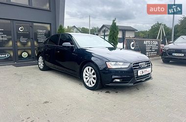 Седан Audi A4 2013 в Львове