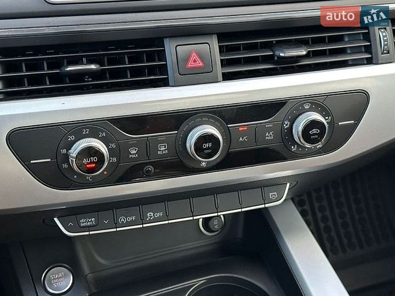 Седан Audi A4 2016 в Києві