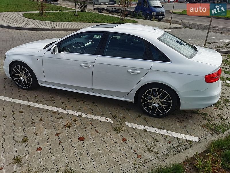 Седан Audi A4 2015 в Луцьку