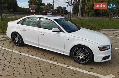 Седан Audi A4 2015 в Луцьку