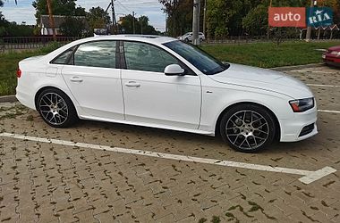 Седан Audi A4 2015 в Луцьку