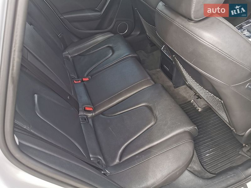 Седан Audi A4 2015 в Луцьку