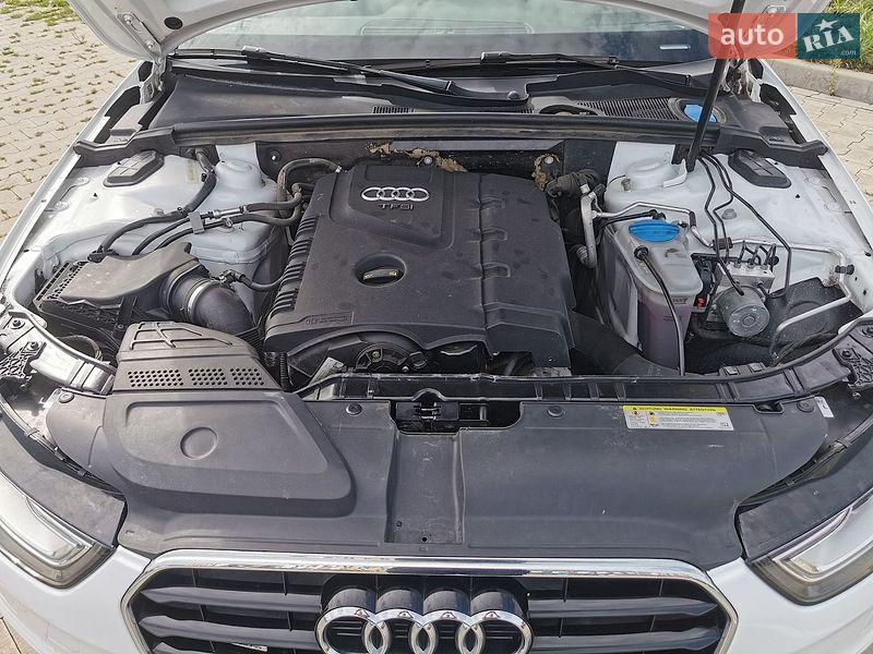Седан Audi A4 2015 в Луцьку