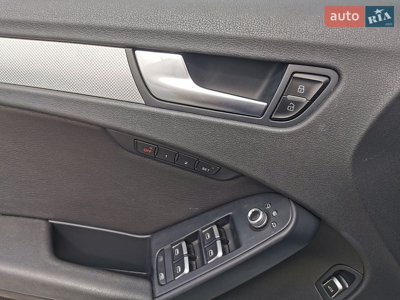 Седан Audi A4 2015 в Луцьку