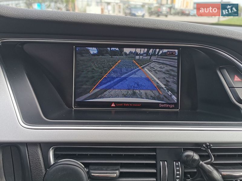 Седан Audi A4 2015 в Луцьку