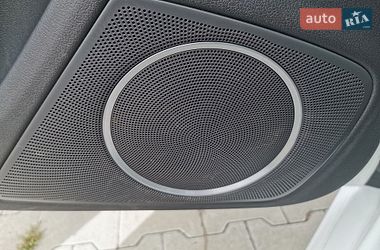 Седан Audi A4 2015 в Луцьку