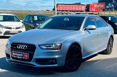 Седан Audi A4 2014 в Львове